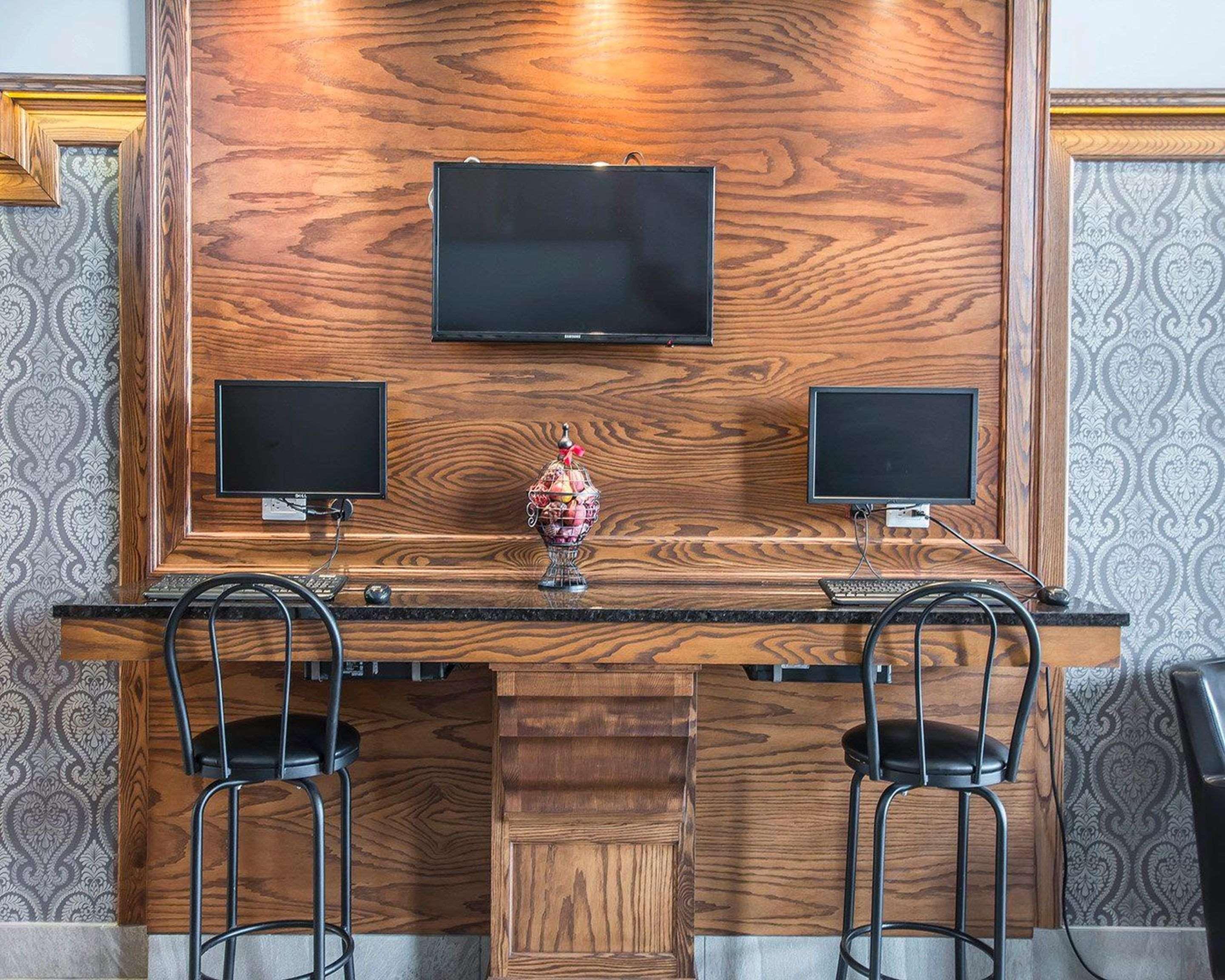 Econo Lodge Inn & Suites Montmagny Exteriér fotografie